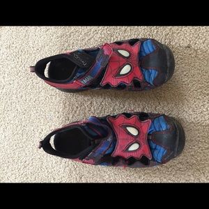 Stride rite. Spider-Man shoes. Size 3W